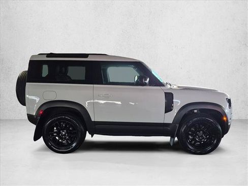 Used 2023 Land Rover Defender 90 S AWD/4WD image 4