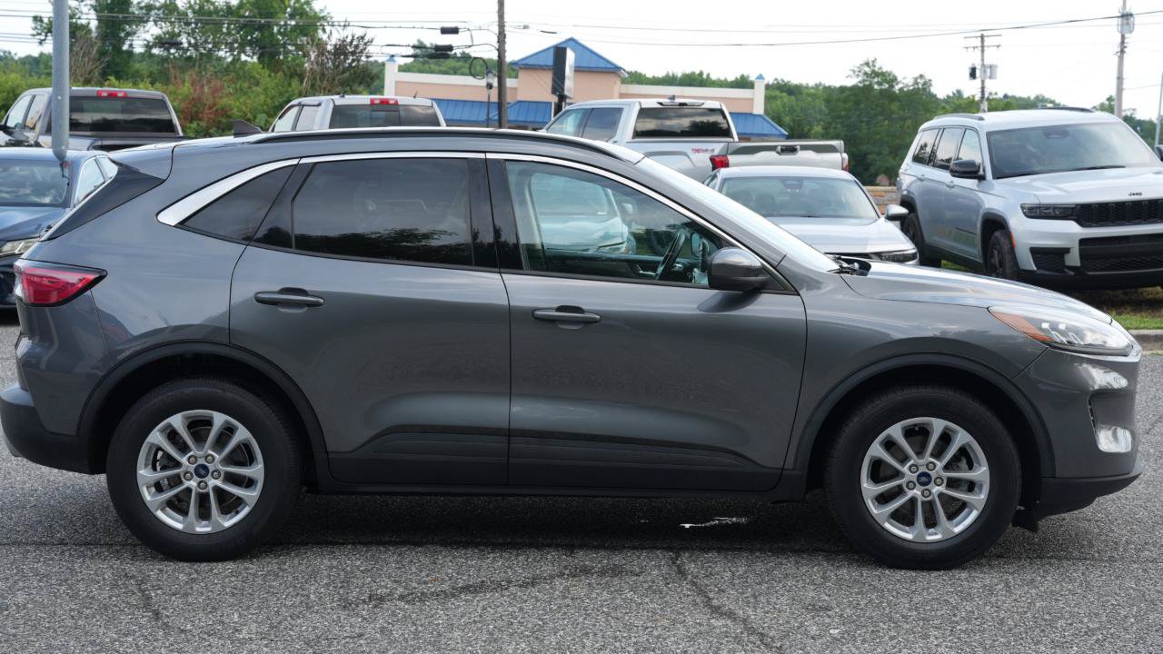 Used 2021 Ford Escape SE w/ Convenience Package AWD/4WD image 4