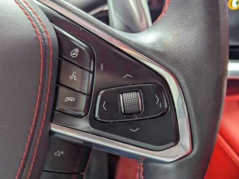 Used 2023 Chevrolet Corvette Stingray Premium Conv w/ Z51 Performance Package image 22