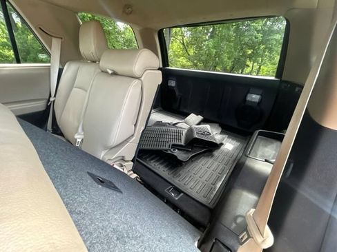 Used 2019 Toyota 4Runner Limited AWD/4WD image 34