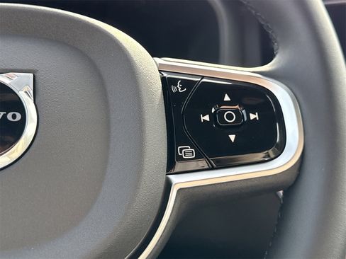 New 2026 Volvo XC60 T8 Plus w/ Protection Package Premier AWD/4WD image 23