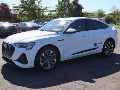 Used 2021 Audi e-tron Premium w/ Black Optic Package