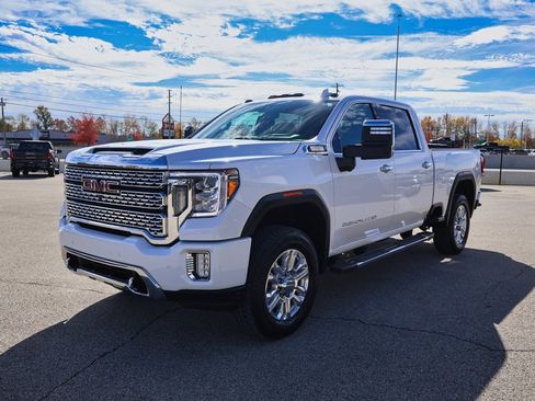 Used 2021 GMC Sierra 3500 Denali w/ Denali Ultimate Package image 28