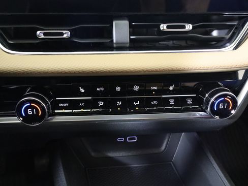 New 2026 Chevrolet Equinox ACTIV image 25