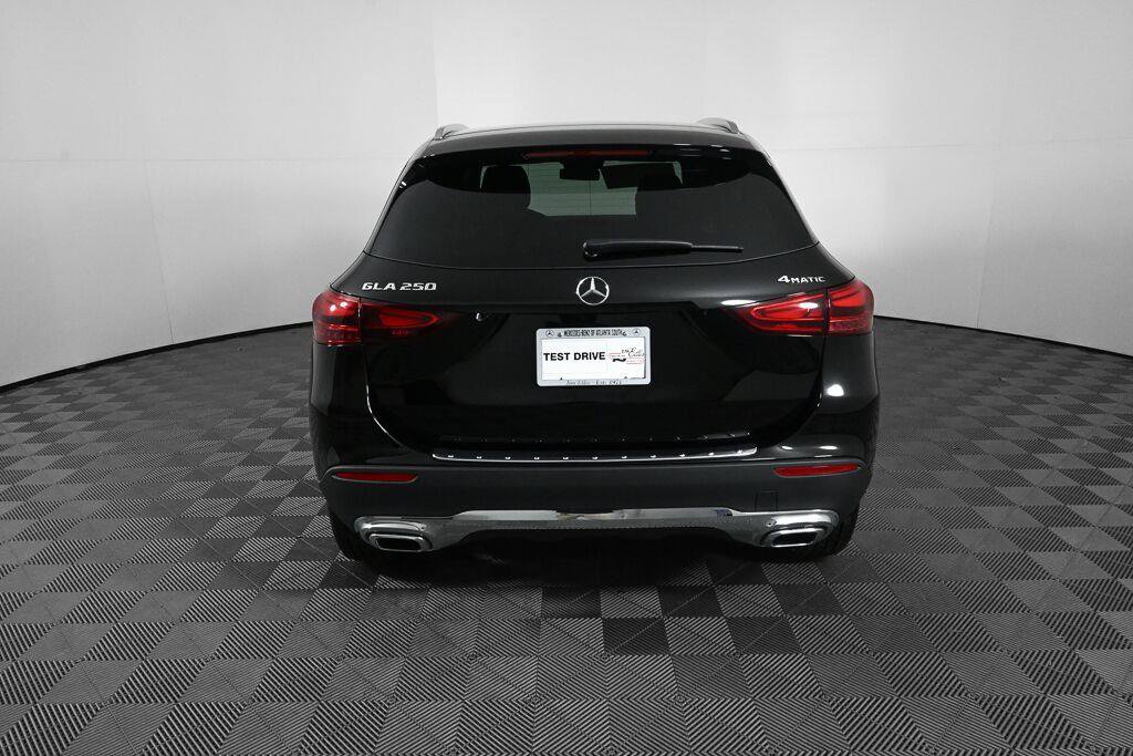 Certified 2026 Mercedes-Benz GLA 250 4MATIC image 28