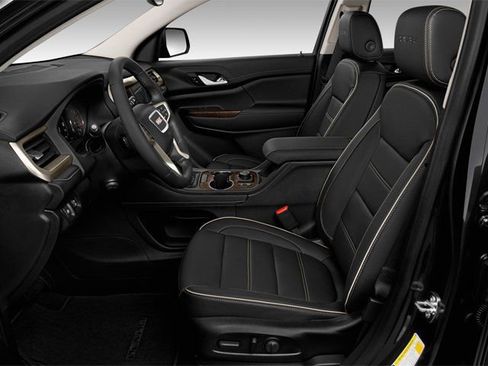 Used 2025 GMC Acadia Denali w/ Super Cruise Package image 10