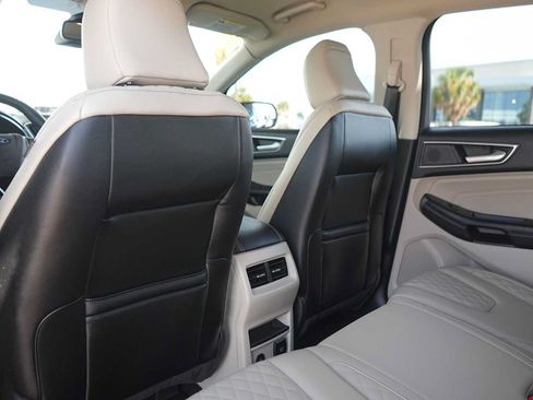 Used 2023 Ford Edge Titanium AWD/4WD image 13