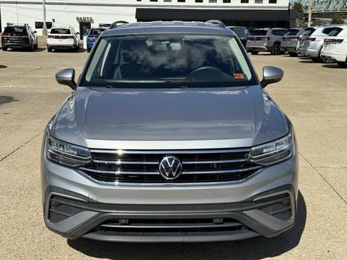 Used 2022 Volkswagen Tiguan S image 8