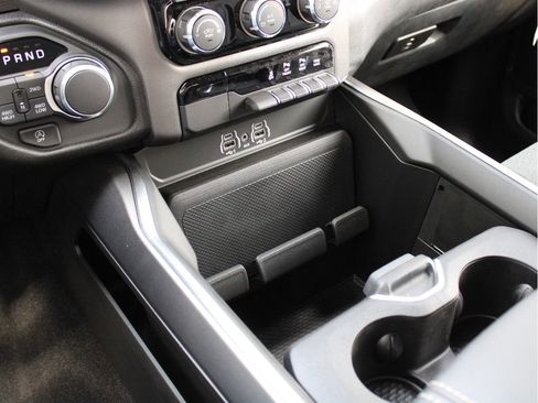 New 2026 RAM 1500 Express AWD/4WD image 22