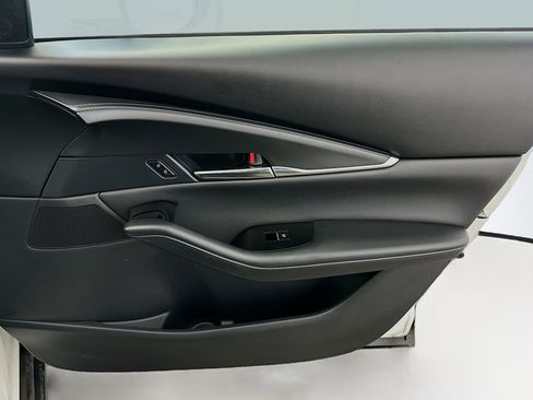 Used 2025 MAZDA CX-30 AWD 2.5 S w/ Preferred Package image 34