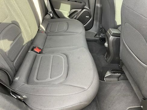 Used 2021 Jeep Renegade Latitude w/ Sun & Sound Group image 17