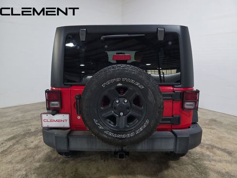 Used 2017 Jeep Wrangler Unlimited Sport w/ Max Tow Package AWD/4WD image 8