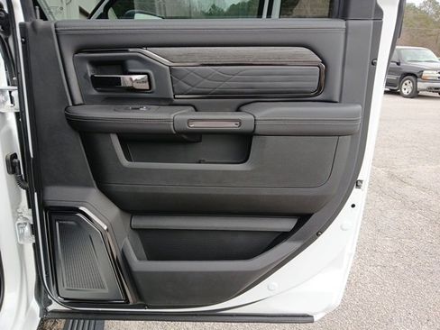 New 2026 RAM 2500 Limited image 33