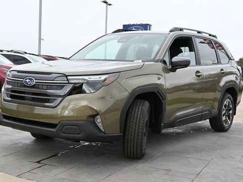 New 2026 Subaru Forester Premium image 7