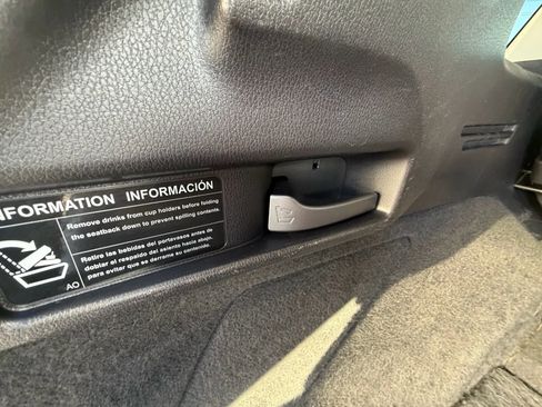 Used 2015 Acura RDX FWD image 44