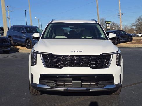 New 2025 Kia Sorento S image 8