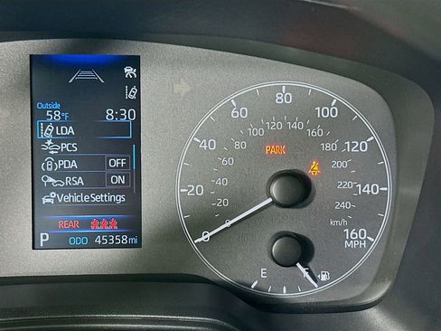 Used 2024 Toyota Corolla LE image 12