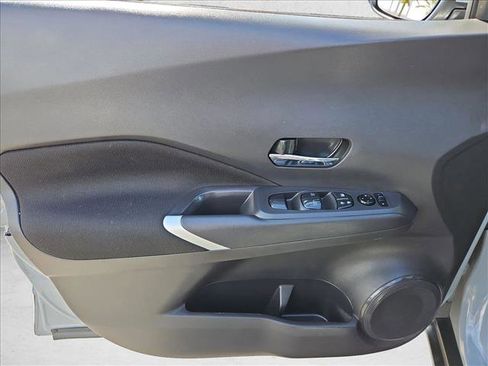 Certified 2024 Nissan Kicks SV FWD image 10
