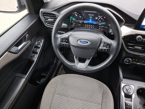 Certified 2021 Ford Escape SE image 14