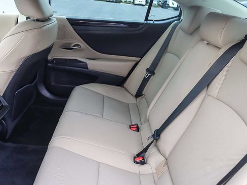 Certified 2021 Lexus ES 350 w/ Premium Package image 18