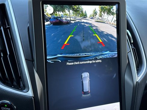 Used 2024 Ford Edge SEL image 22