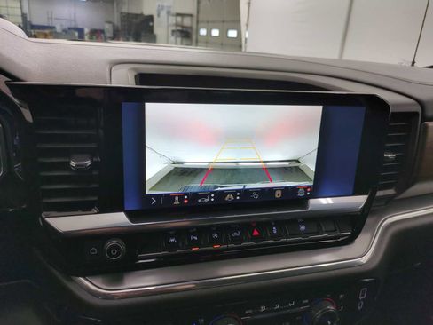 Used 2024 Chevrolet Silverado 1500 High Country w/ High Country Premium Package image 28