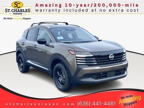 Used 2026 Nissan Kicks SV w/ Cold Weather Package FWD image 1