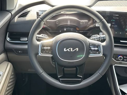 New 2026 Kia Carnival EX image 22