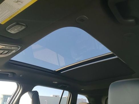 New 2025 Jeep Grand Cherokee Limited w/ Black Appearance Package image 20