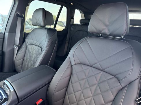 New 2026 BMW X5 xDrive40i w/ M Sport Package AWD/4WD image 21