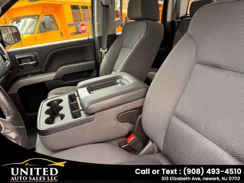 Used 2019 Chevrolet Silverado 1500 LT w/ All Star Edition image 15