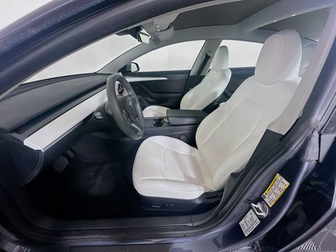 Used 2023 Tesla Model 3 Standard Range RWD image 13