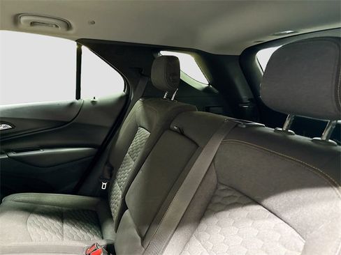 Used 2019 Chevrolet Equinox LT image 25