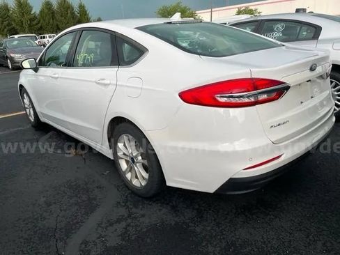 Used 2019 Ford Fusion SE FWD image 5