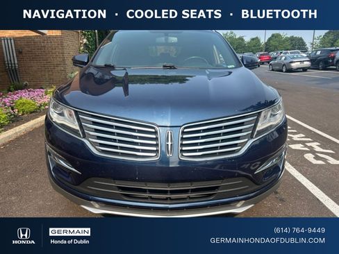 Used 2017 Lincoln MKC Reserve FWD image 1