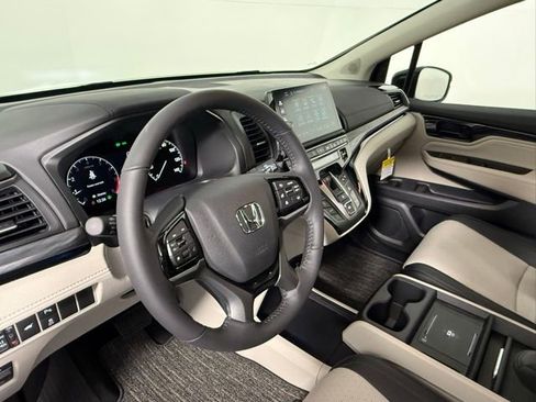 New 2026 Honda Odyssey Elite image 15