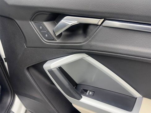 Used 2022 Audi Q3 2.0T Premium w/ Convenience Package image 50