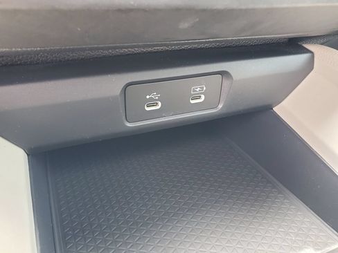 Used 2023 Honda Accord EX image 30
