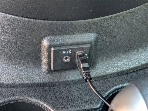 Used 2019 Nissan Versa SV image 20