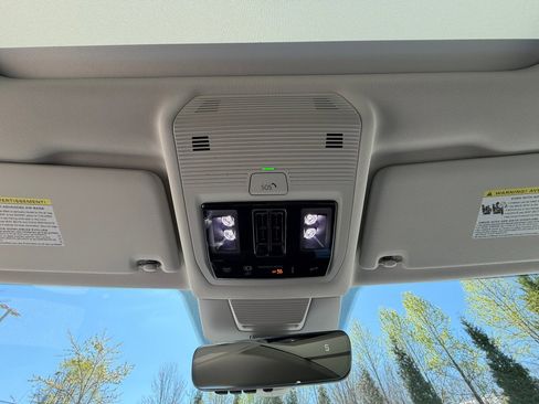 New 2026 Volkswagen Tiguan SE AWD/4WD image 21