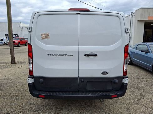 Used 2024 Ford Transit 250 Low Roof w/ Load Area Protection Package RWD image 5