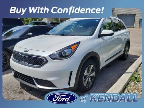 Used 2019 Kia Niro LX FWD image 1