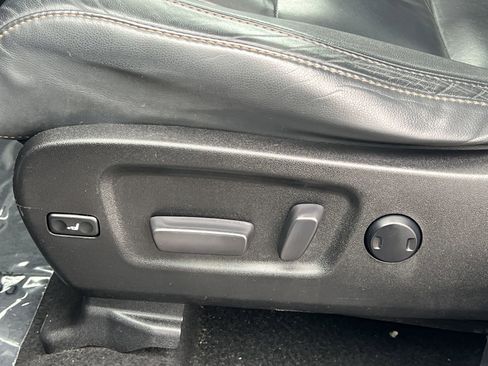 Used 2016 Toyota Highlander XLE image 21