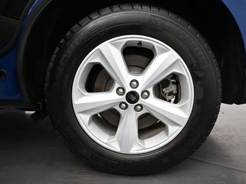 Used 2024 Ford Edge SE image 13