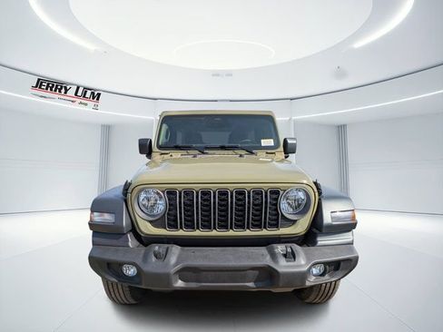 New 2026 Jeep Wrangler Sport S image 7