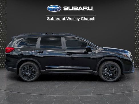 Certified 2025 Subaru Ascent Onyx Edition w/ Onyx Package AWD/4WD image 4