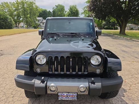 Used 2014 Jeep Wrangler Unlimited Sport AWD/4WD image 4