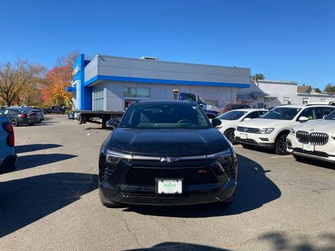New 2026 Chevrolet Blazer EV RS image 2