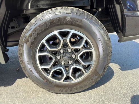 Used 2022 Ford F150 XLT w/ Equipment Group 302A High AWD/4WD image 15