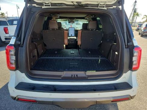 Certified 2024 Ford Expedition King Ranch image 10